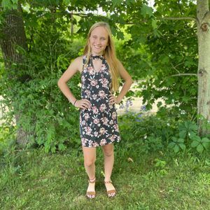 Meet your Posher, Hailey